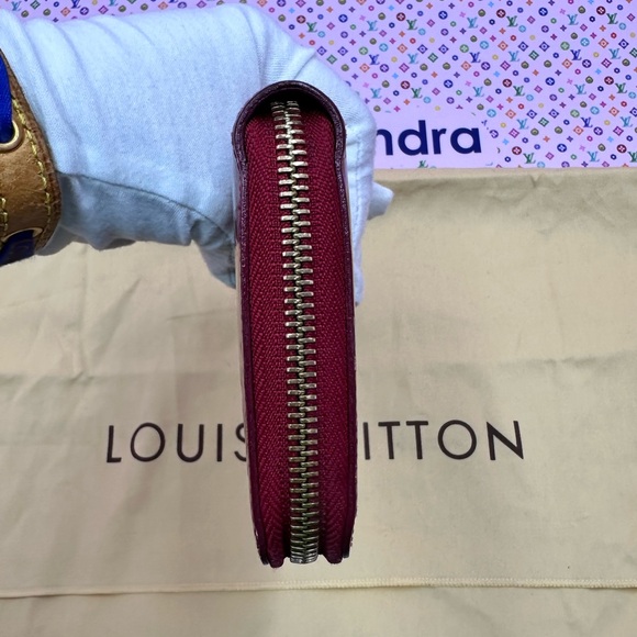 Louis Vuitton Red Vernis Zip Around Wallet - Picture 6 of 8